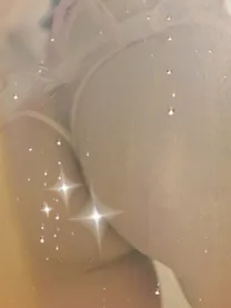 隙間に/美見（みみ）