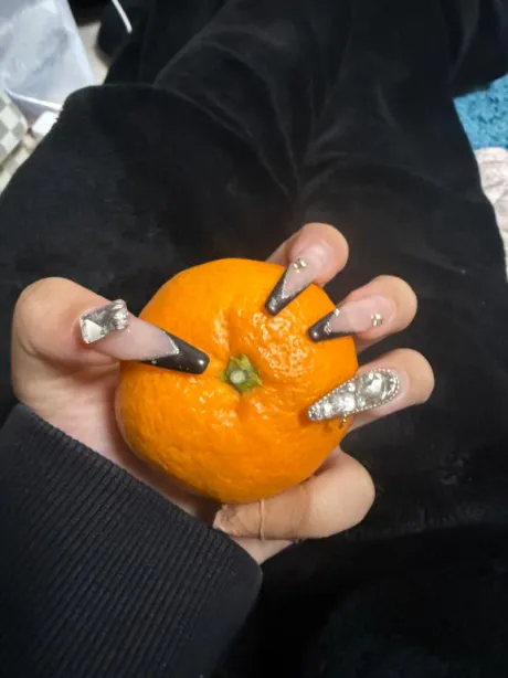 今日もみかん中毒🍊/もこ