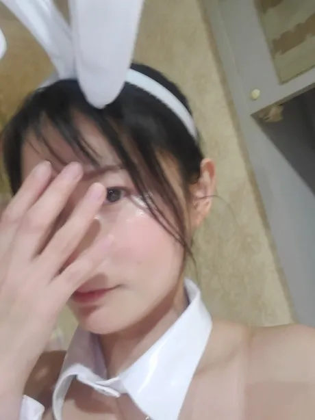 ヒラリのブログ 今日２１時まで 