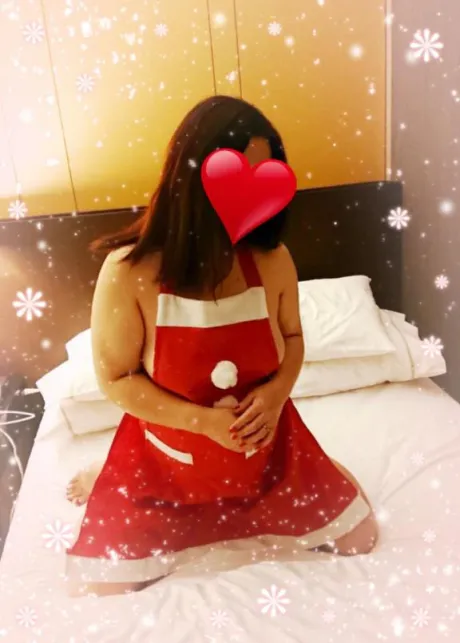 かおり★もうだめイキ過ぎ敏感乳隣の人妻お口で愛して