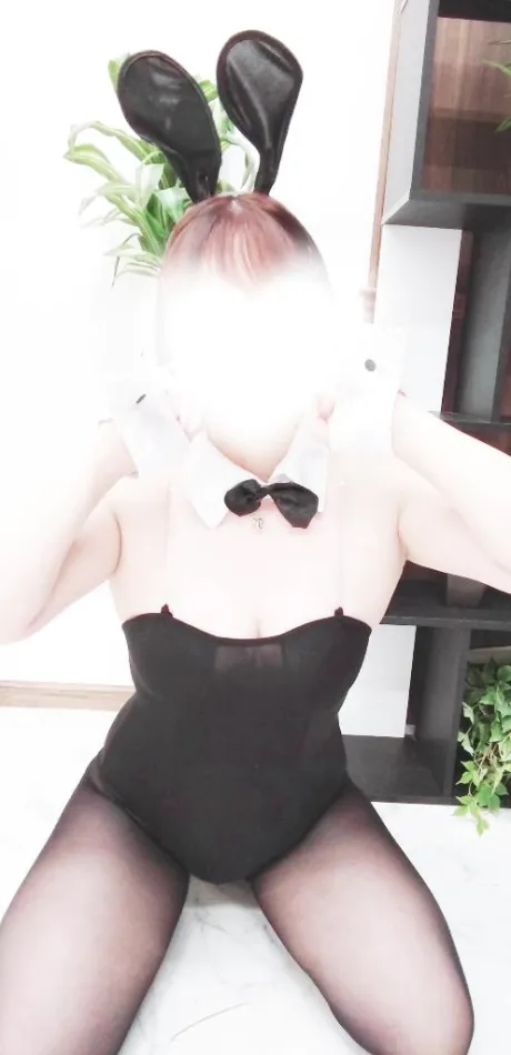 さつき恋する人妻倶楽部