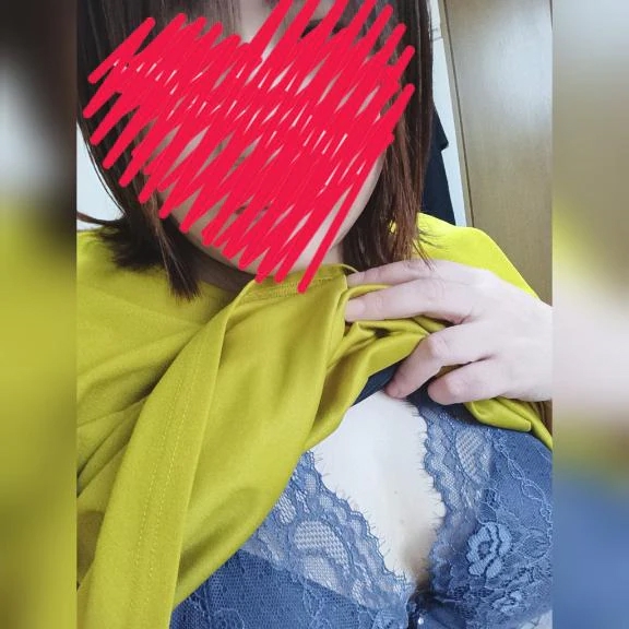 お礼です♥️(赤い靴)