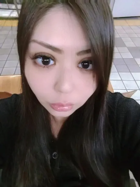 出勤中🐤🐤🐤/新人　まな