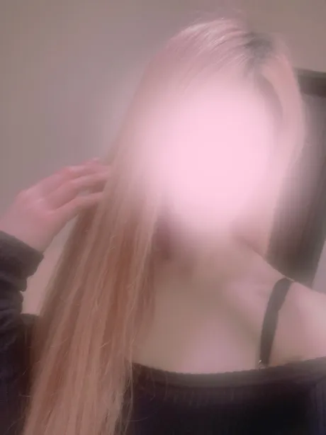 Yuriaユリア【新人/弘前】ピンクレディー