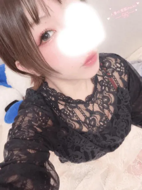まいこ人妻の楽園