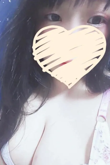 まり★溢れる豊満爆乳若妻隣の人妻お口で愛して