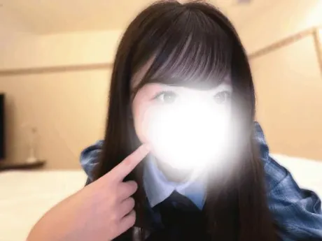 えみりのブログ ベッドの上で、、♡