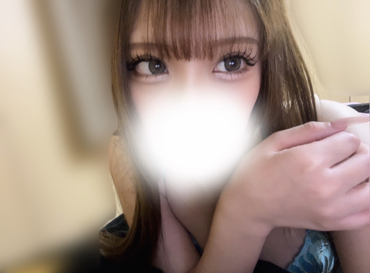 新人りあらティアラ