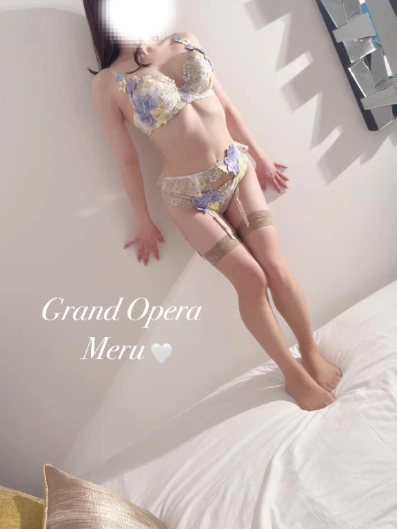 萌瑠(める)グランドオペラ福岡