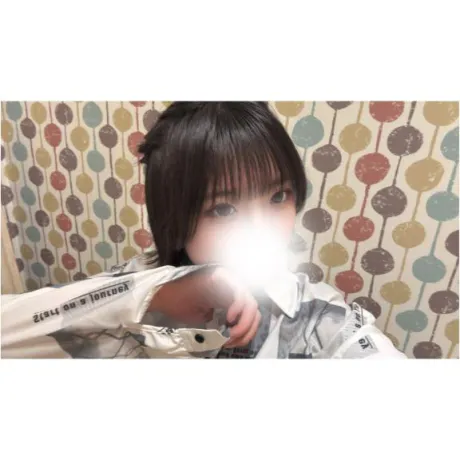 えれな素敵な女の子は好きですか?