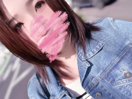 しおり素敵な女の子は好きですか?