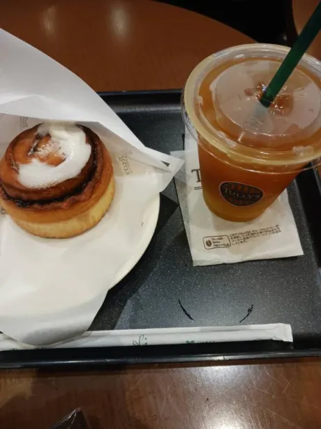 出勤してます