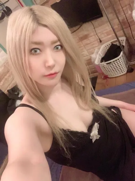 りいな(女王様)人妻生レンタルーNTRー