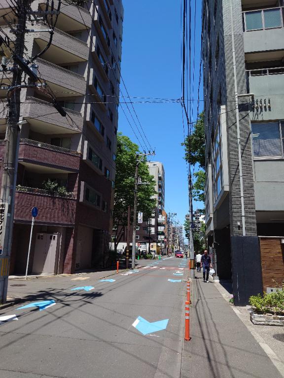 退室