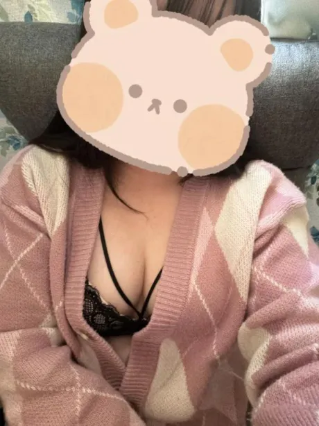 れの★おっとり人妻隣の人妻お口で愛して