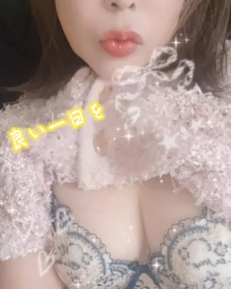 ユキミ人妻生レンタルーNTRー