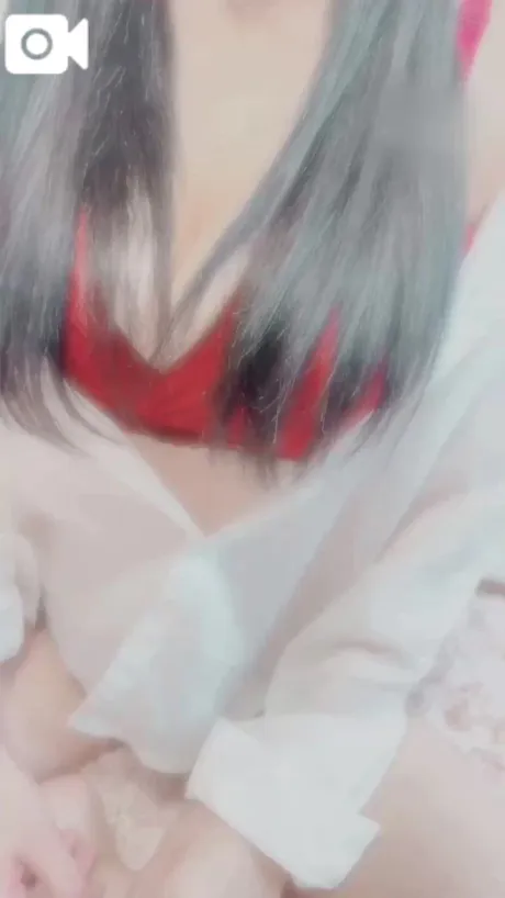 髪の毛の下は,,,♡♡