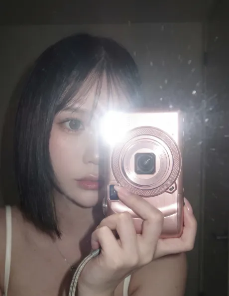 新人ねねかティアラ