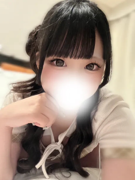 ♡対戦🔞♡/新人みあ☆色白美肌のパイパン美女