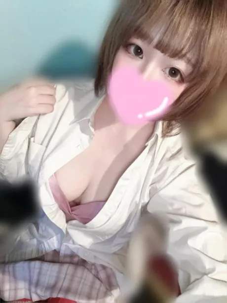 イチゴ人妻生レンタルーNTRー