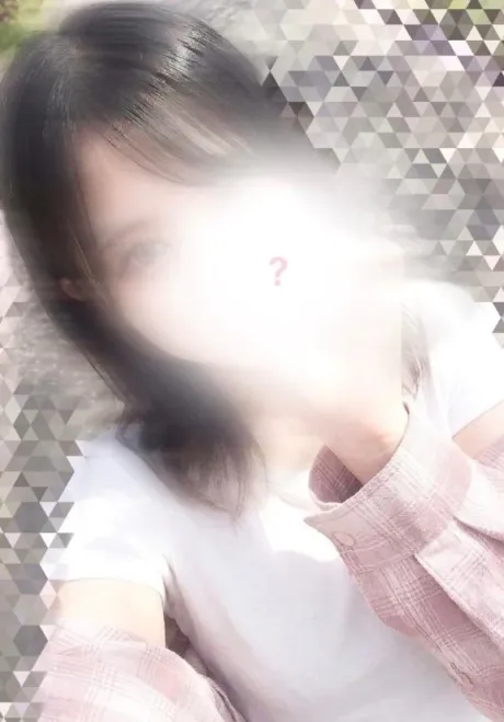 待っちょんけん！🤍/かりな