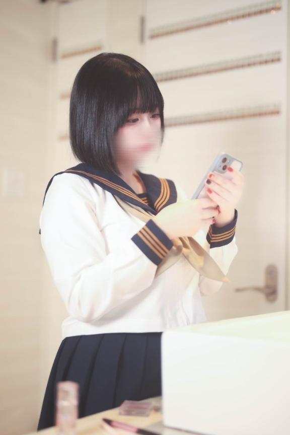 全部見て、///