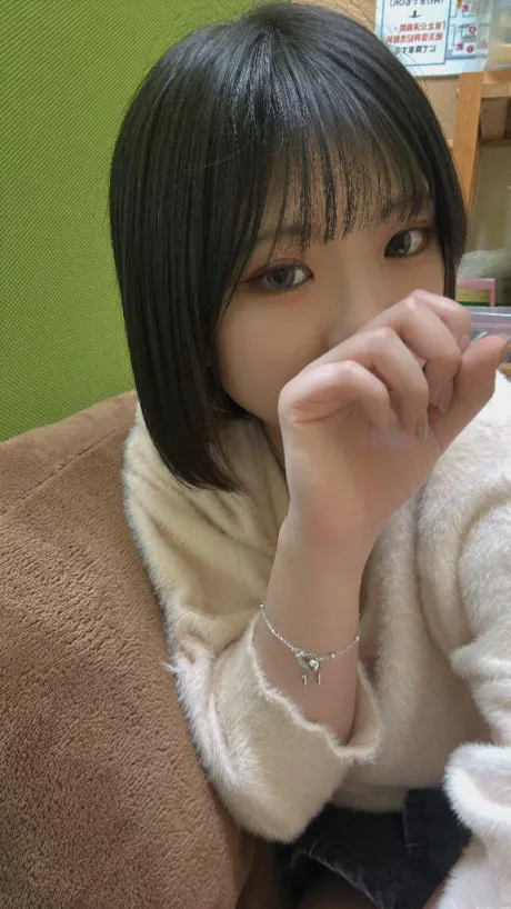 えれな素敵な女の子は好きですか?