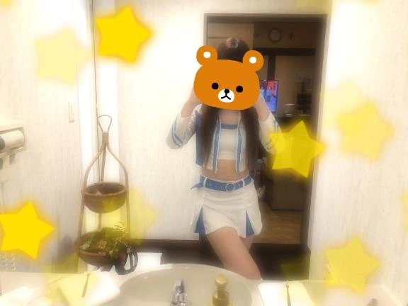 出勤しました！/あずき【激烈にスタイル抜群】