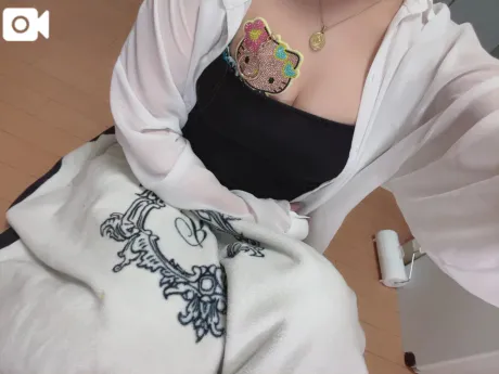 日焼けキティちゃん/ひびき