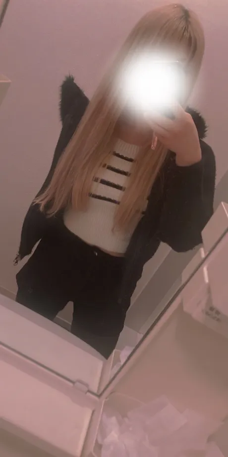 Yuriaユリア【新人/弘前】ピンクレディー