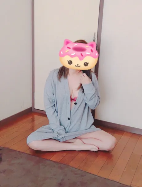 少し……/新人りさ【青森】