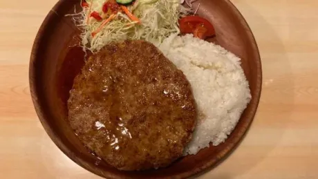 瑠々-るる-人妻倶楽部　花椿盛岡店