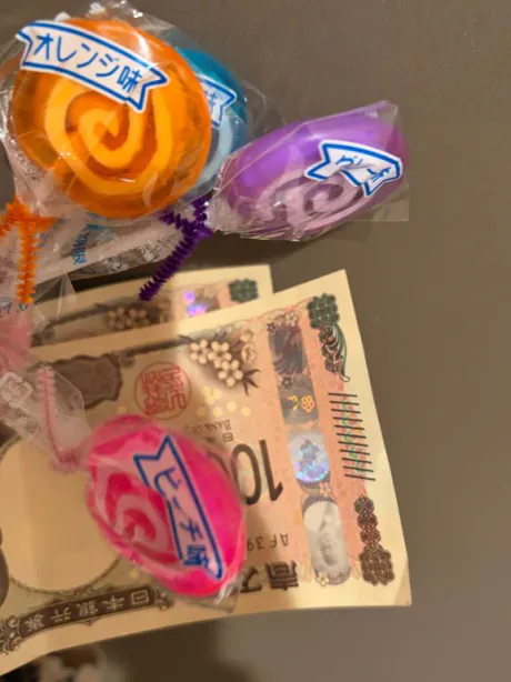しぬwww🍭💸😂😂/ティアラ