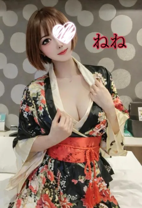 ねね人妻の楽園