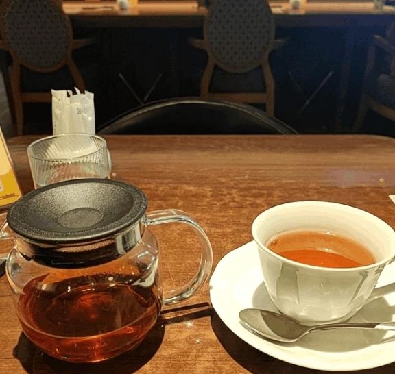 ★まみ★極上熟女店長激押し！隣の人妻お口で愛して