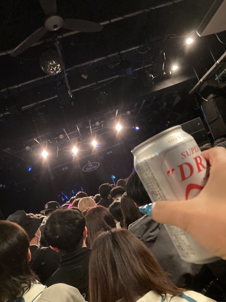 ♪ ( ◜ ω◝و(و 