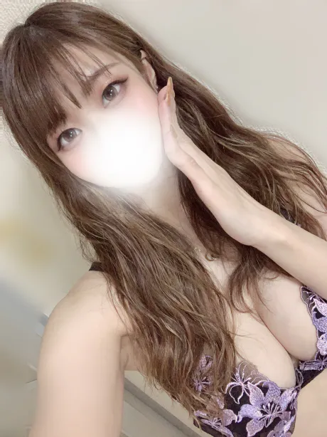ふたりで💜/セイナ【弘前】胸と腰のくびれが自慢です