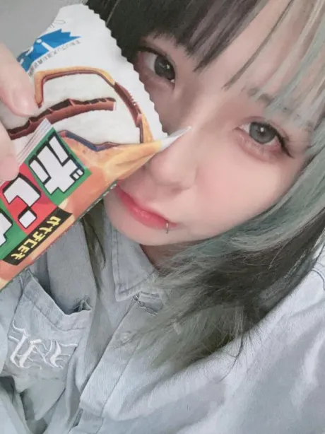 食後の🍨/体験入店 ざくろ
