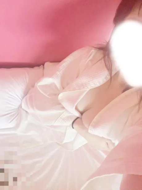 まいこ人妻の楽園