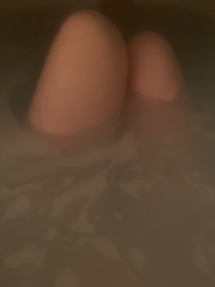 笑顔 100 ％で出勤してますっ 🌟