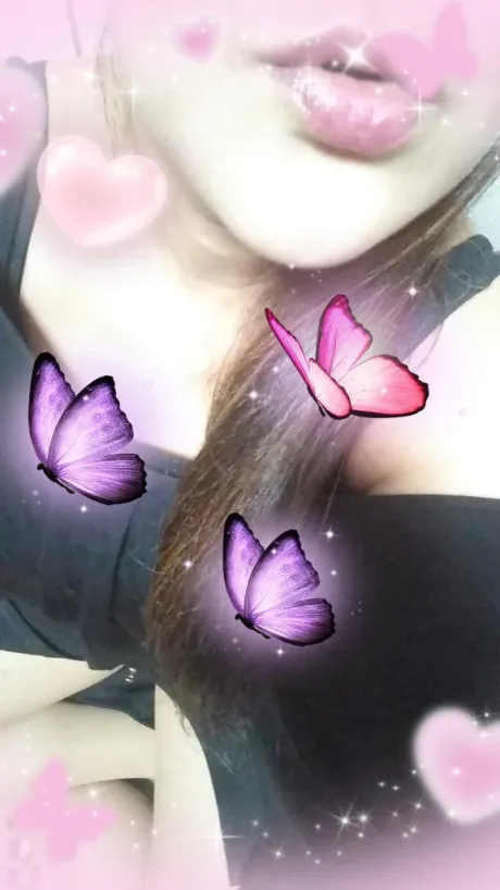 ひすい★濃厚フェラ×全裸コート隣の人妻お口で愛して