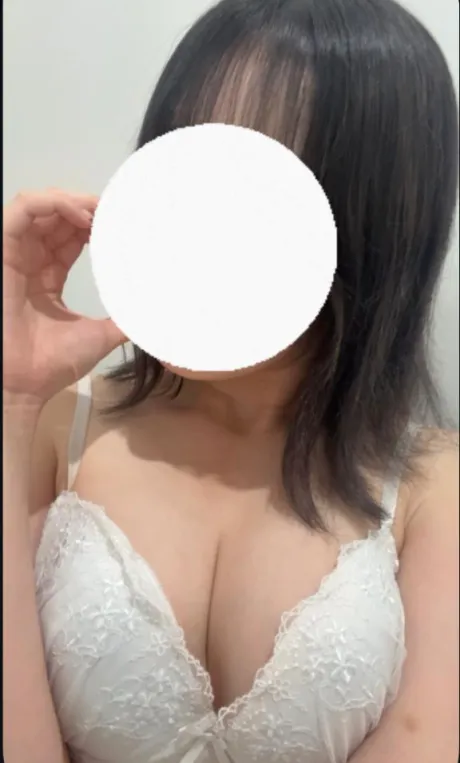 あき素敵な女の子は好きですか?