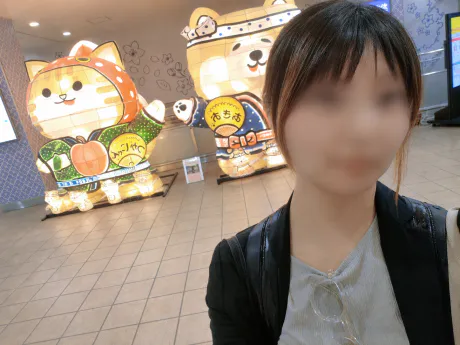 あず”美貌＆極エロ人妻”【弘前】のブログ はじめまして～▼⁠・⁠ᴥ⁠・⁠▼暑すぎて髪アップにしちゃうよ ね～🍎