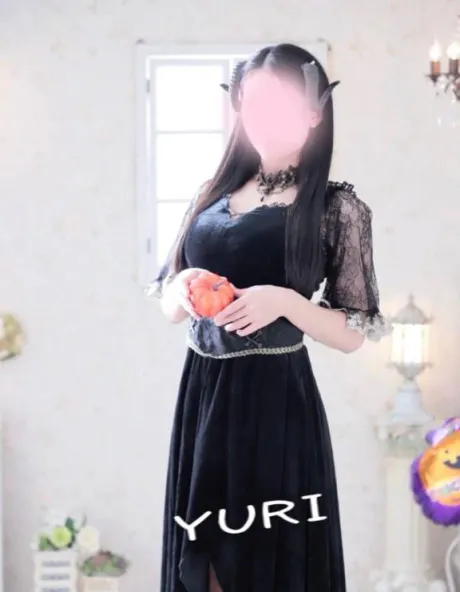 💖魔女、魔女💖/由莉（ゆり）