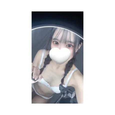 ひょこっ🫣