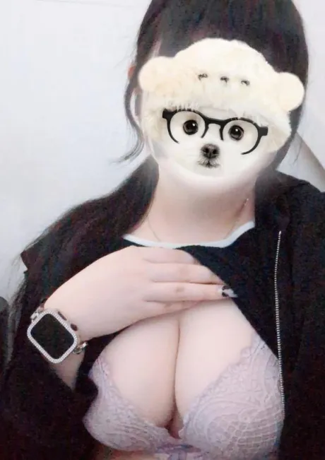こんばんは☁️/しいな
