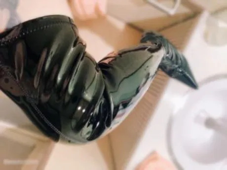 亜紀人妻交感倶楽部［外国人又は海外出身のキャストも在籍］