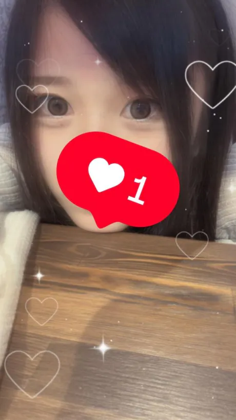 (੭・ᴗ・)੭✨/みみ
