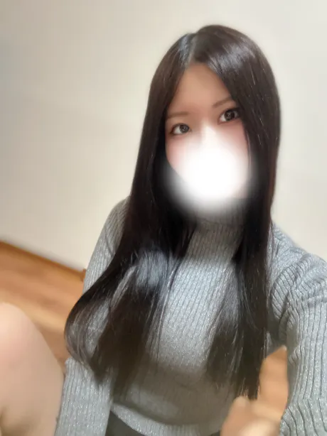 新人えなティアラ