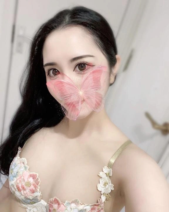 この清楚系女子、〇〇できちゃいます！/麻夢‐まゆ‐